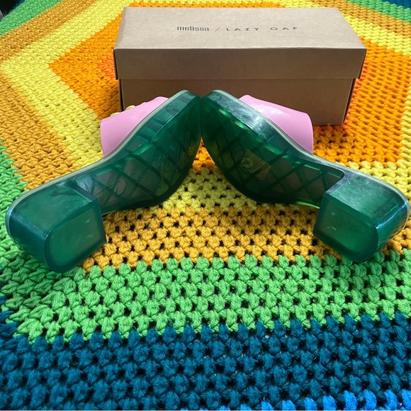 NIB Lazy Oaf x Melissa Pink Purple Yellow Retro Flower Jelly Heel Sandals 8 - Picture 4 of 4